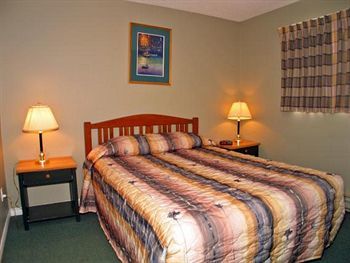 North Pointe Inn And Suites Kelowna Exteriér fotografie